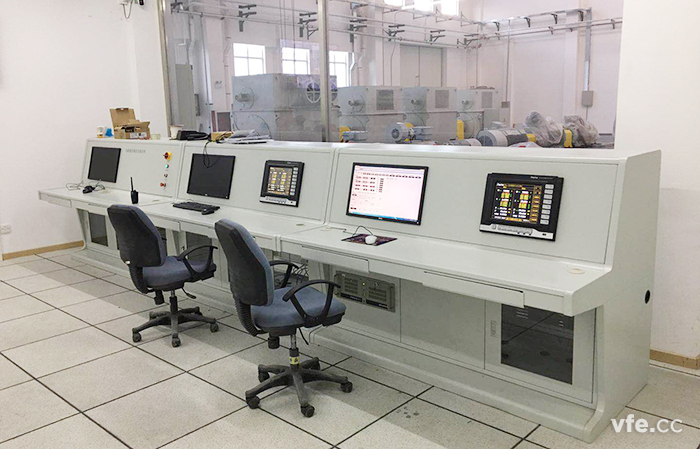 WP4000變頻功率分析儀在高電壓暗室試驗中 WP4000變頻功率分析儀在高電壓暗室試驗中