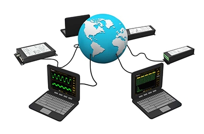 基于DMC300分布式測控系統(tǒng)的機房環(huán)境監(jiān)控儀